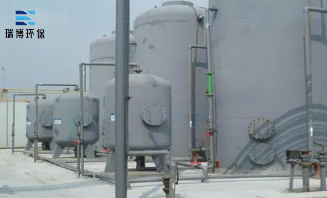 �U�������̎���b�õ�ԭ���x���c���g����̽��