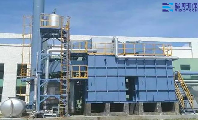 �h�����У���Ϳ���U��̎���O����������ɳ��m�lչ